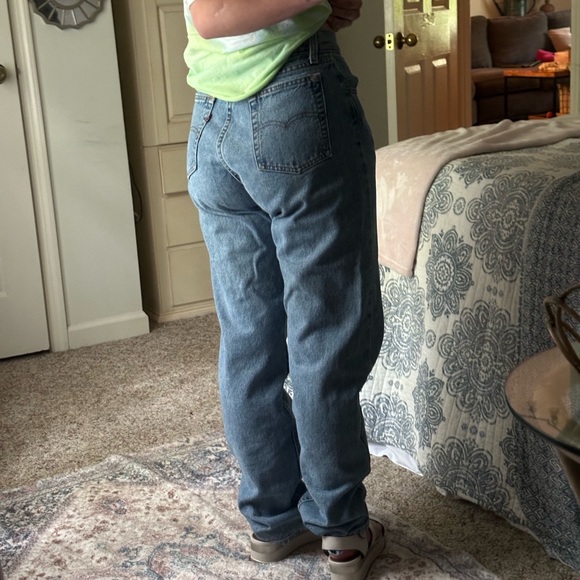 Vintage Levi’s 17560-0291. Made in the USA.100% cotton. Made Feb 1991 size 7 - Picture 8 of 13